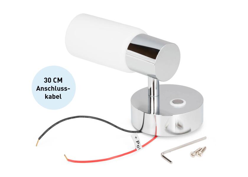 LED vegglampe rund med touch-bryter og USB-C ladeport 2700K på båtinteriør