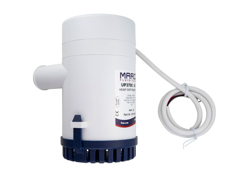 Lensepumpe UP3700 24 V 232 l/min montert i båt