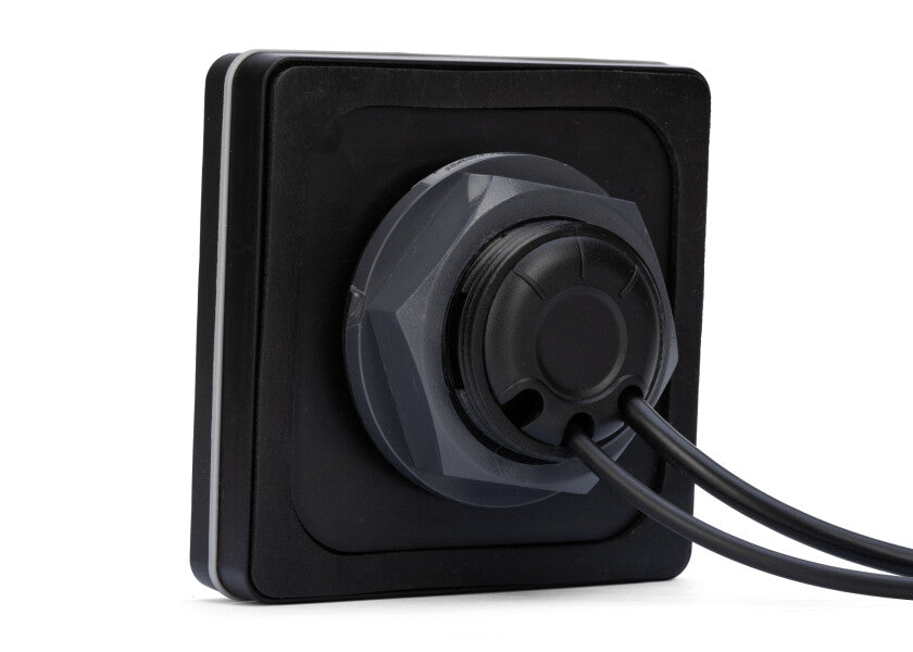 Montert Logginstrument med giver 12V NMEA0183 - advanSea på båt