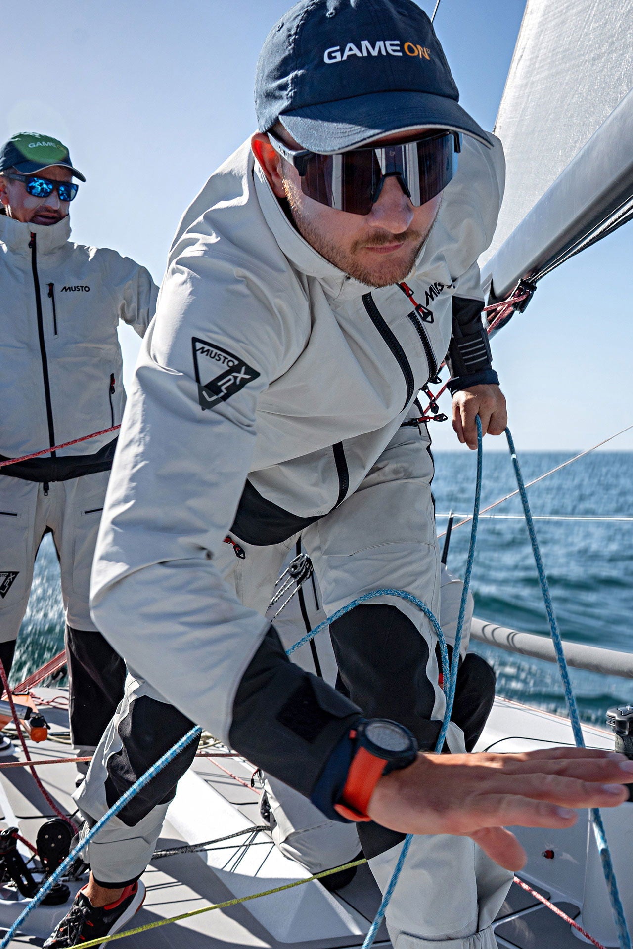 Nærbilde av glidelås på LPX GTX seiljakke 2.0 Gore-Tex vanntett og pustende