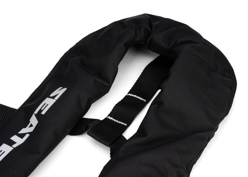 Manuell redningsvest GO 150 N svart polyester - Seatec med klikkspenne