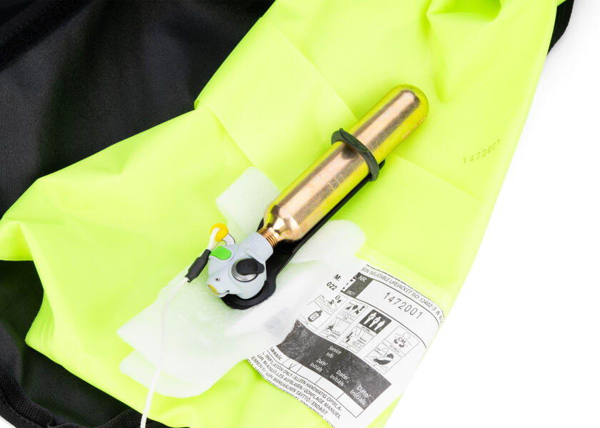 Manuell redningsvest GO 150 N svart polyester - Seatec med justerbare stropper