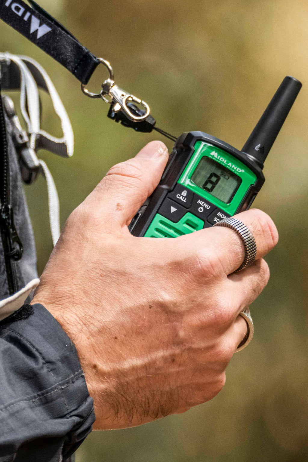 Midland XT30 Pro PMR446 radio 2er sett nærbilde av knapp