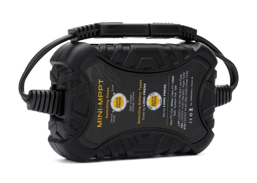 Mini MPPT solcelleregulator portabel med SAE-tilkobling i bruk Sunbeam
