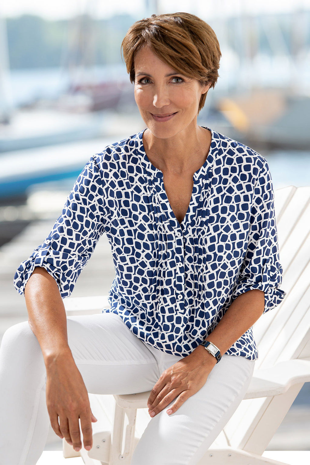Mønstret bluse for dame - ANNA LARSSEN forfra