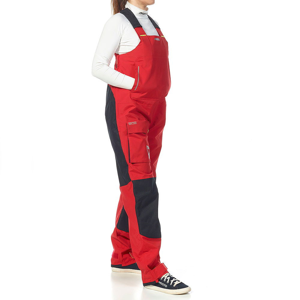 Musto BR2 Offshore Dropseat 2.0 seilerbukse dame montert på modell