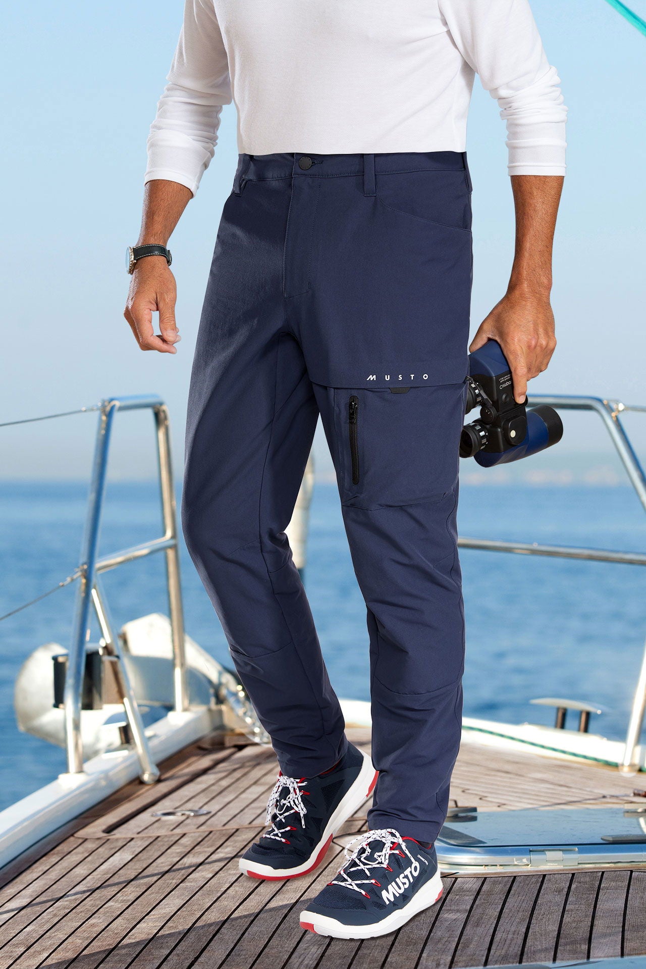 Musto EVO Stretch dekksbukse med forformede knær bakside