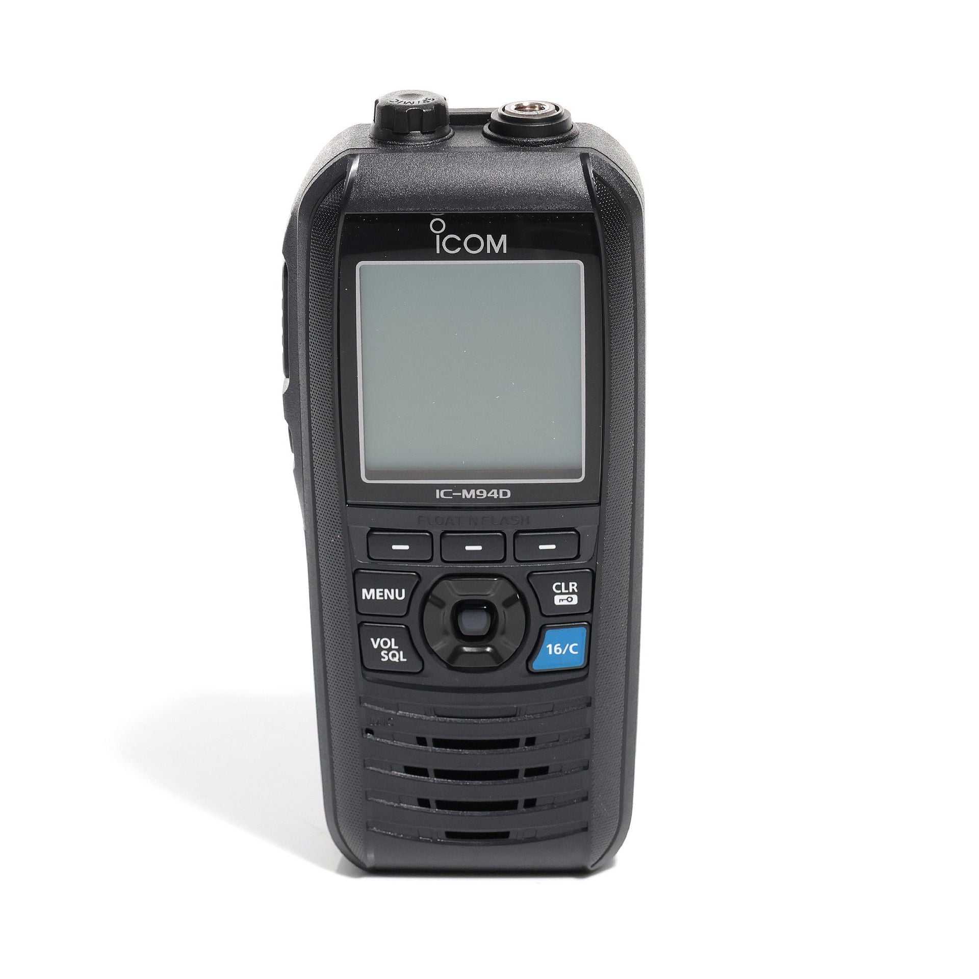 Nærbilde av skjerm på Icom IC-M94DE håndholdt VHF
