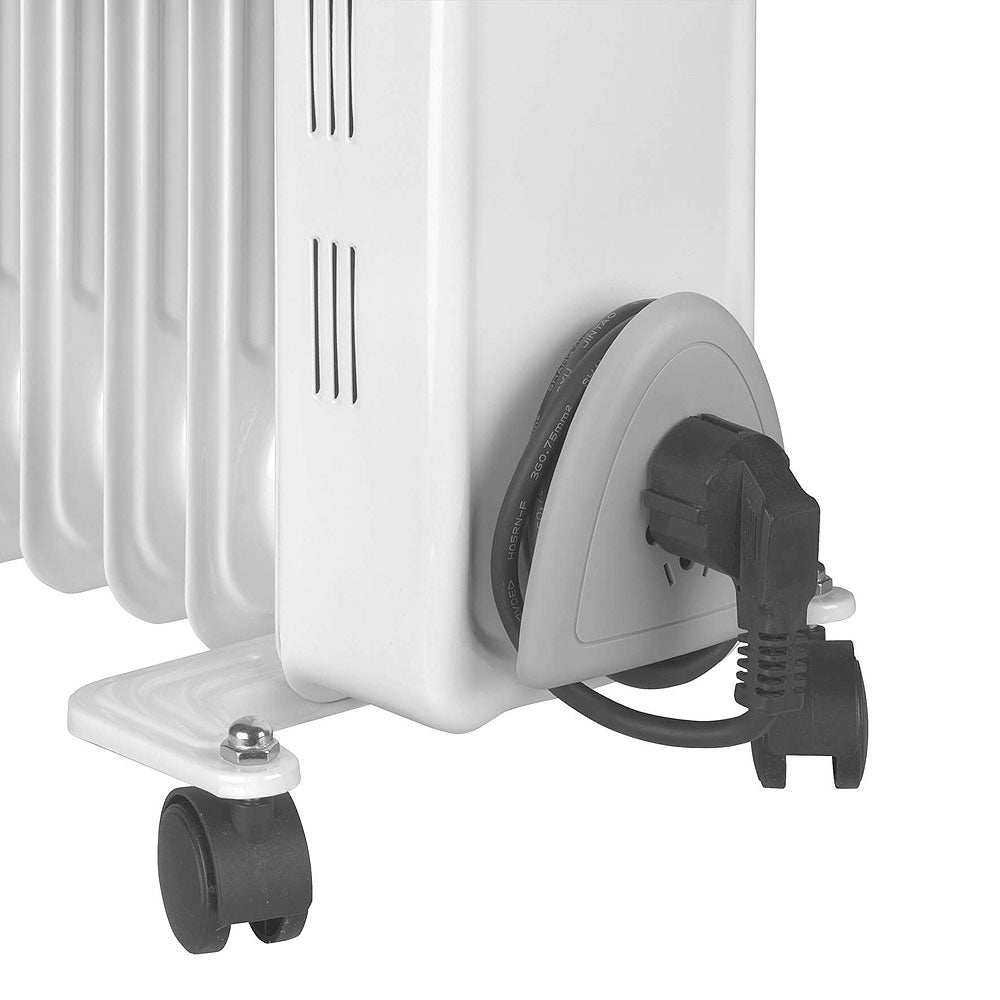 Oljefylt radiator 2000 W 3 trinn med termostat montert i rom