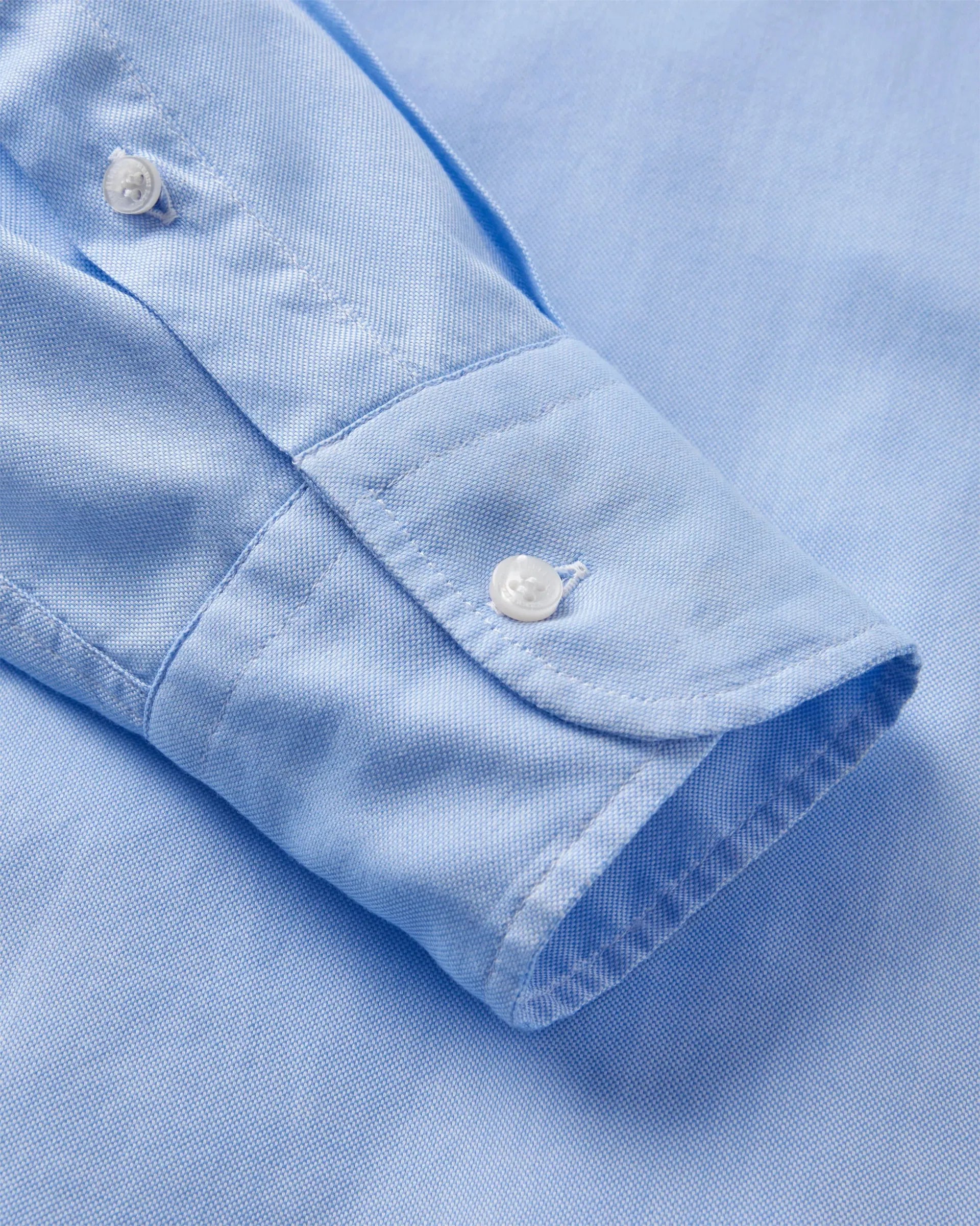 Oxford 2.0 skjorte 100 % bomull button-down montert på modell