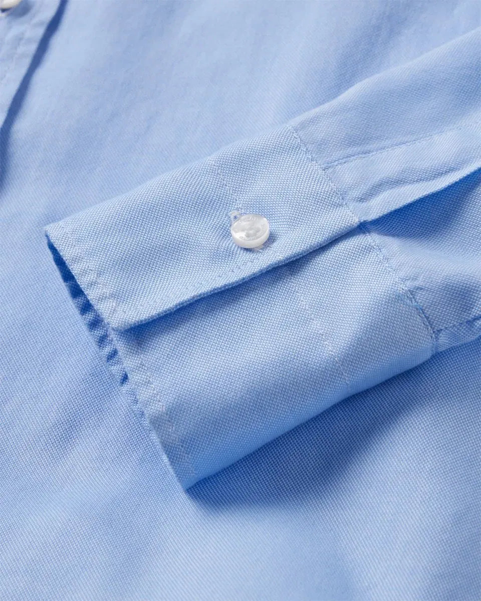 Oxford bluse dame 2.0 bomull antimikrobiell montert på modell