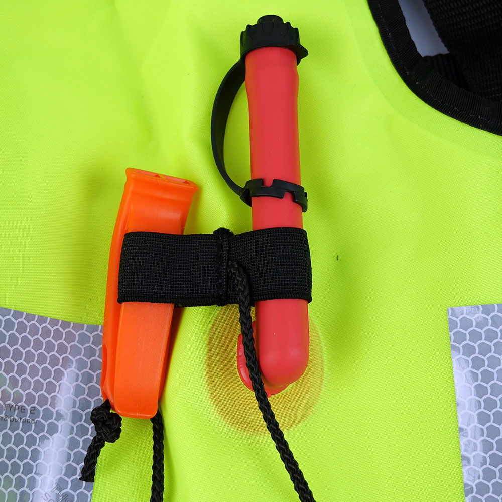 Racer ISO automatvest 180 N med 38 g CO2-patron pakkesammen