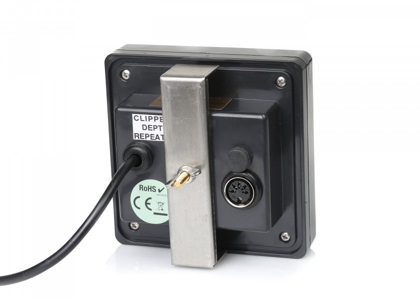 Detalj av Repeater for CLIPPER dybdemåler med 4,8 m kabel 12V - NASA