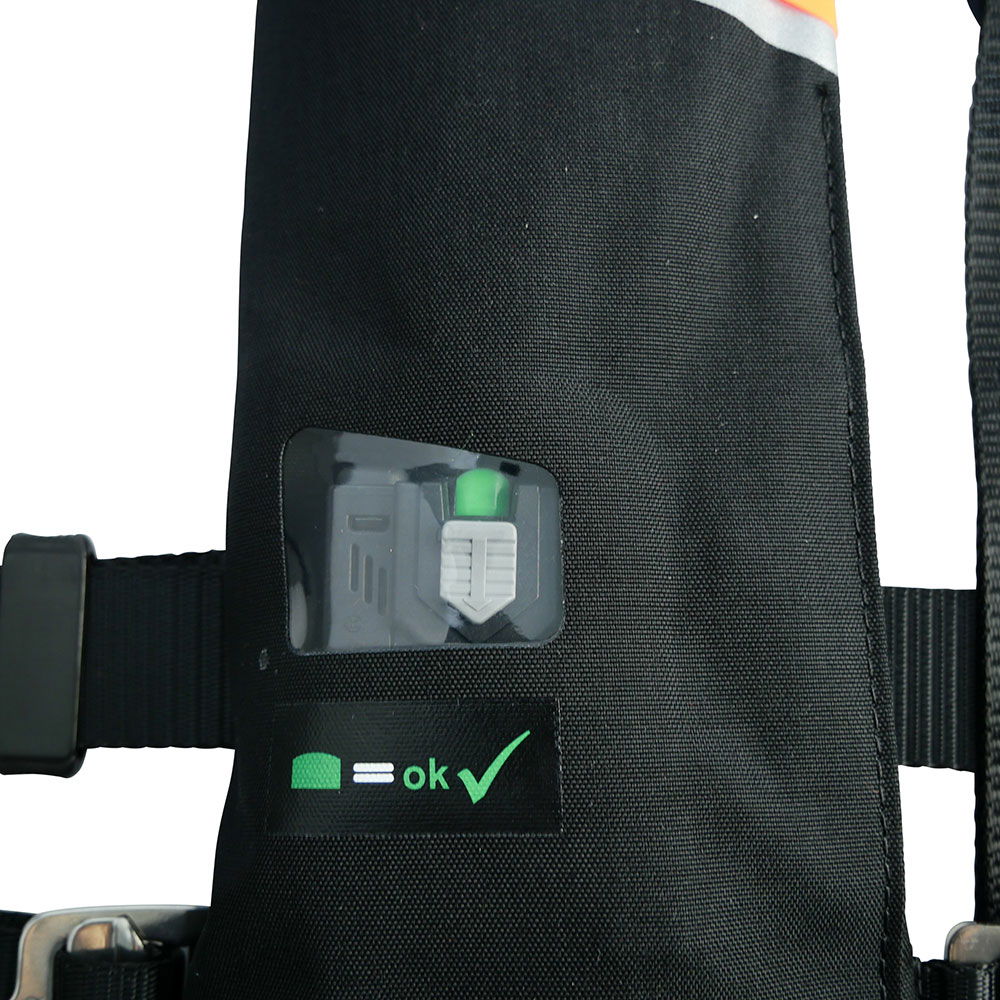 Secumar Ultra 170 N automatvest i sammenpakket tilstand
