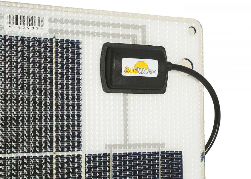 Semifleksibelt solcellepanel 90 W 1119 x 481 mm 12V montert på båt