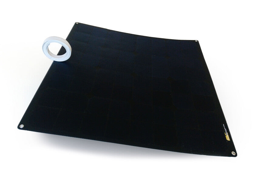 Semifleksibelt solcellepanel TOUGH BLACK 55 W flush fleksibilitet demonstrert