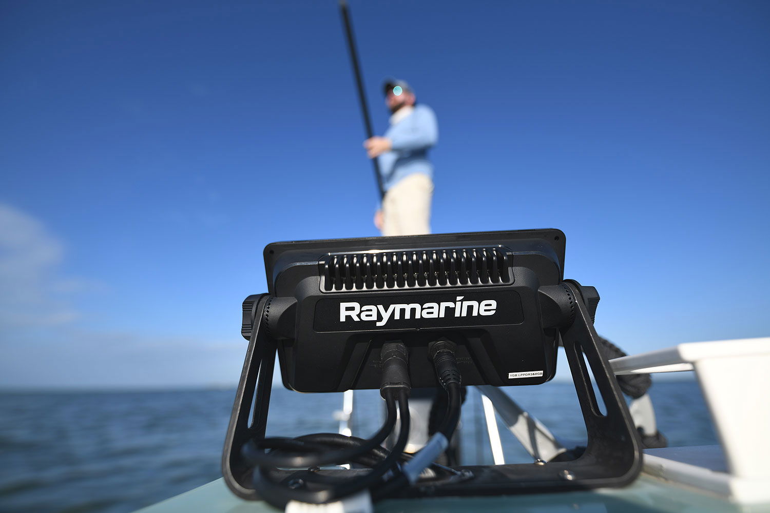 Brukergrensesnitt på Sett Raymarine Element 7s kartplotter 7" med Lighthouse Charts Northern Europe