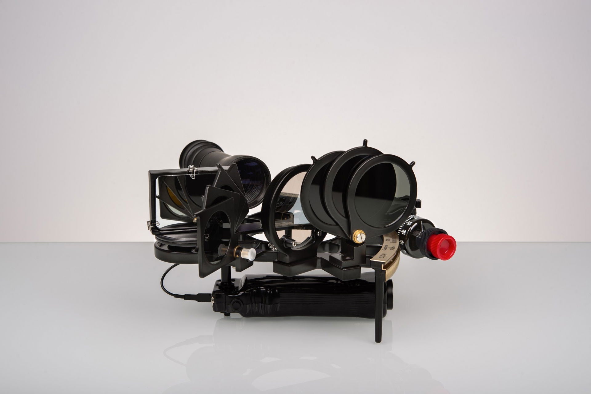 Detalj av Sextant Bobby Schenk med trekoffert
