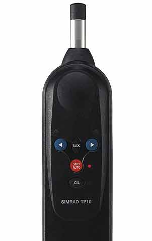 Simrad TP10 pinnepilot 65 kp for seilbåt opptil 10 m sett forfra
