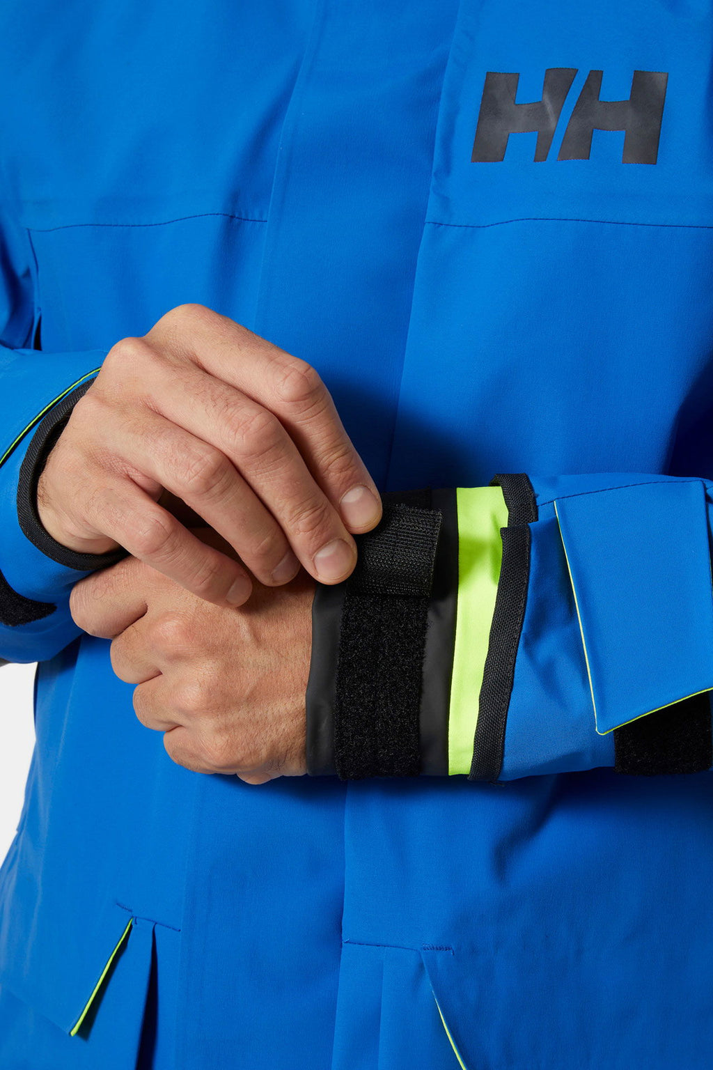 Skagen Professional offshore seiljakke vanntett detalj av hette