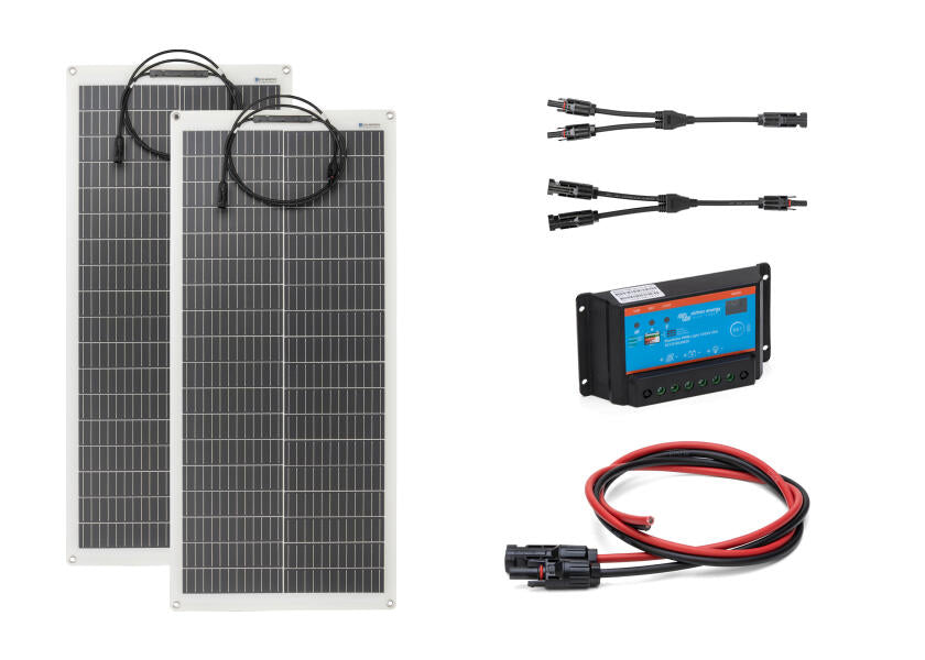 Solcellepakke komplett sett 2x 100 W semifleksibelt med PWM laderegulator forfra