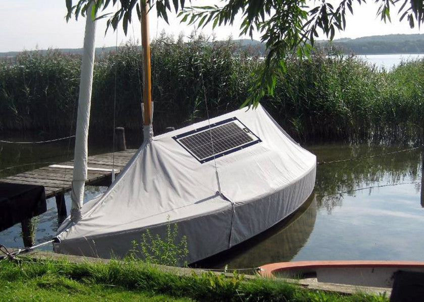 Nærbilde av Tenaxknapper på Solcellepanel 60 W med tekstilkant 1106 x 431 mm fleksibelt - SUNWARE