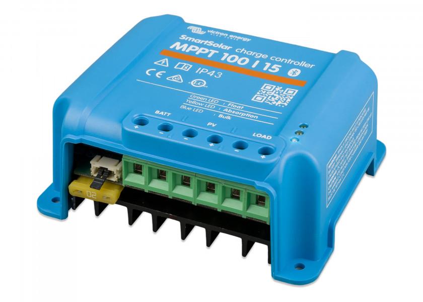Montert Solcelleregulator SmartSolar MPPT 100/15 220W 15A i båt
