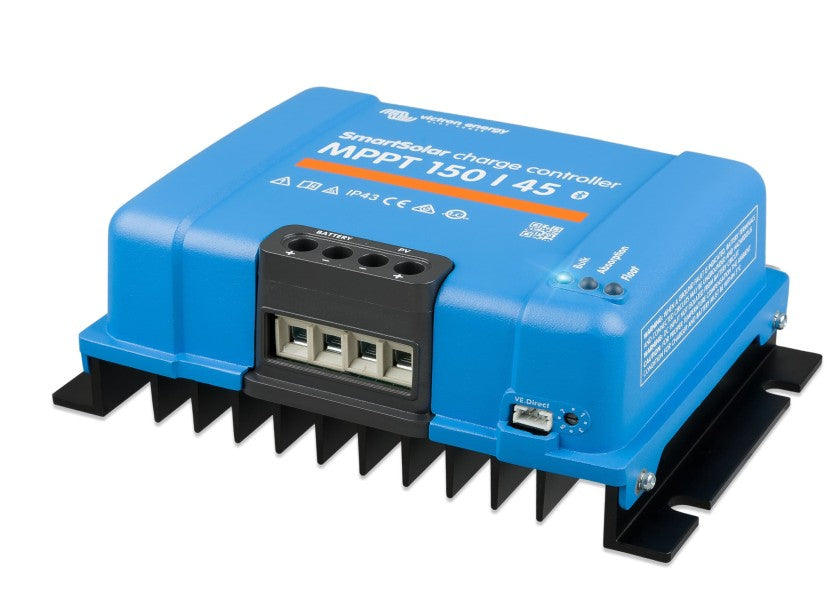 Solcelleregulator SmartSolar MPPT 150/45 45A 650W 150V montert i båt