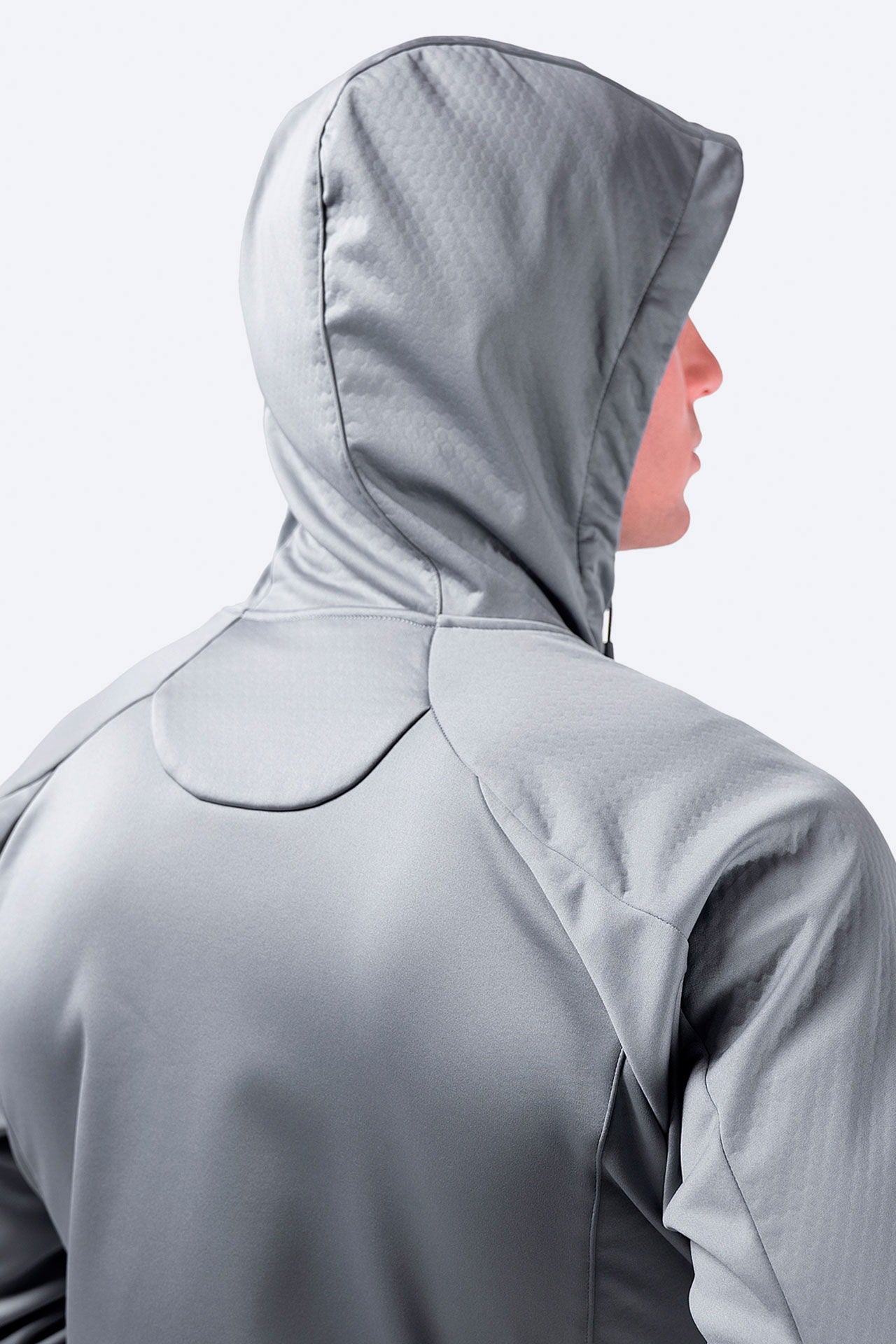 Tech Hoodie vanntett 3-lags fleecefôr mellomlag detalj