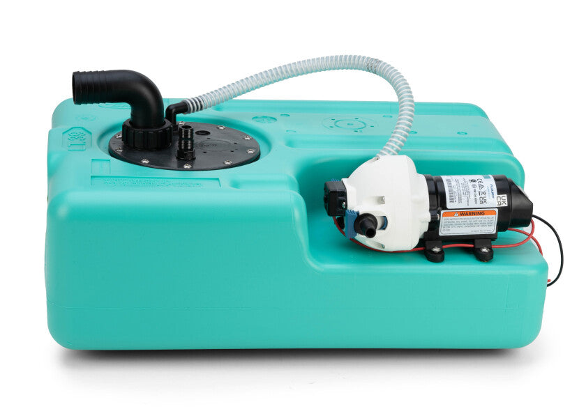 Montering av Vanntank 45 l med pumpe 11 l/min 12V - CAN PLASTIC